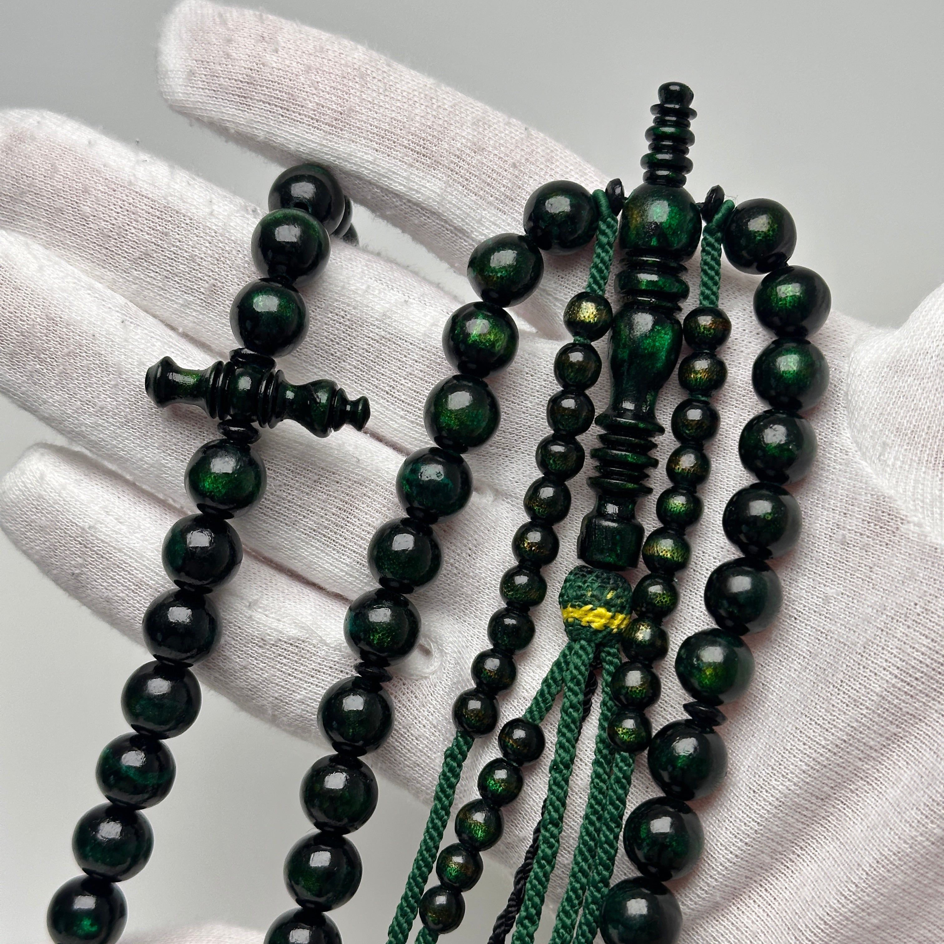Tasbih misbah kourouss chapelet soufi subha tesbih yousrou khor marjane marjan mardiane tijani tidiane chadhili karkariya – Yusr Khor corail vert, ficelle verte
