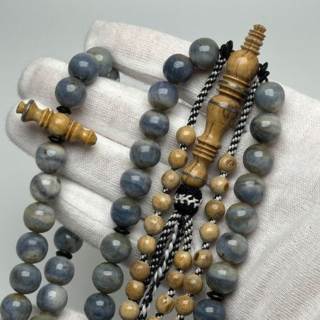 Tasbih Tijani en Yusr et Marjane 10 mm – Marjane bleu et Yusr beige | Kourous Artisanal