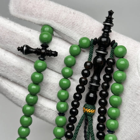 Tasbih Tijani bicolore Marjane vert et Yusr noir, chapelet de prière en corail 100 perles