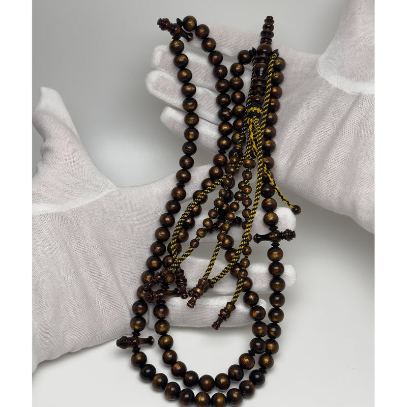 Tasbih Tijani in Yusr Khor 10 mm – Gold Coral, Yellow and Black String | Kourous Artisanal 